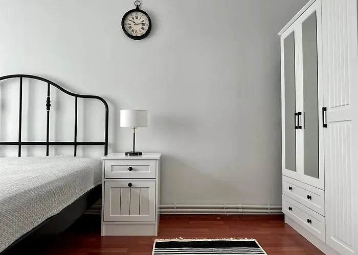 Merkezi Konumda Klimali Aile Dostu Appartement