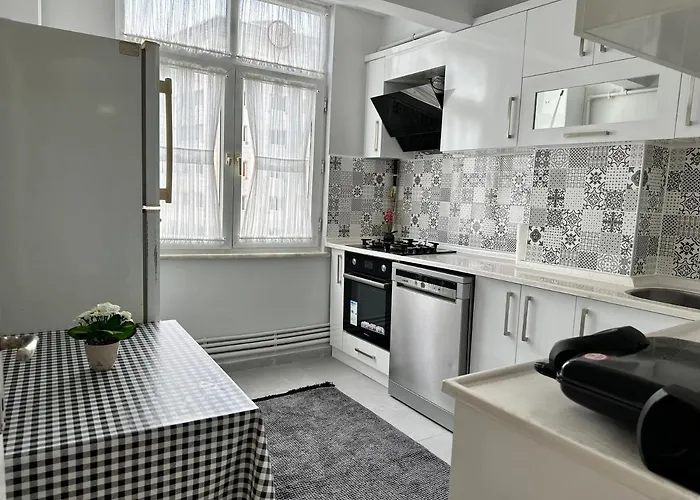 Merkezi Konumda Klimali Aile Dostu *