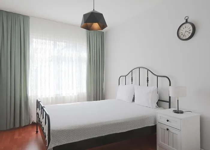 Merkezi Konumda Klimali Aile Dostu *